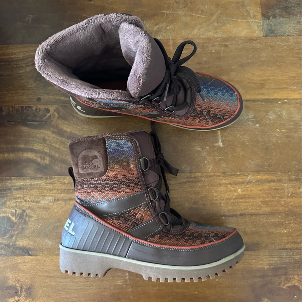 Sorel TIVOLI II AZTEC brown woven faux fur lined snow boots winter ladies size 8